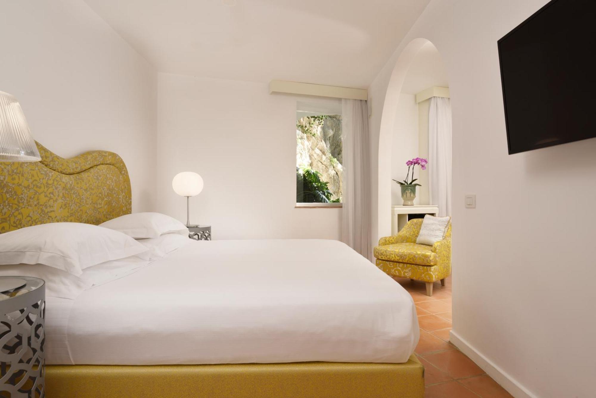 Hotel Piccolo Sant'Andrea Praiano Exteriör bild