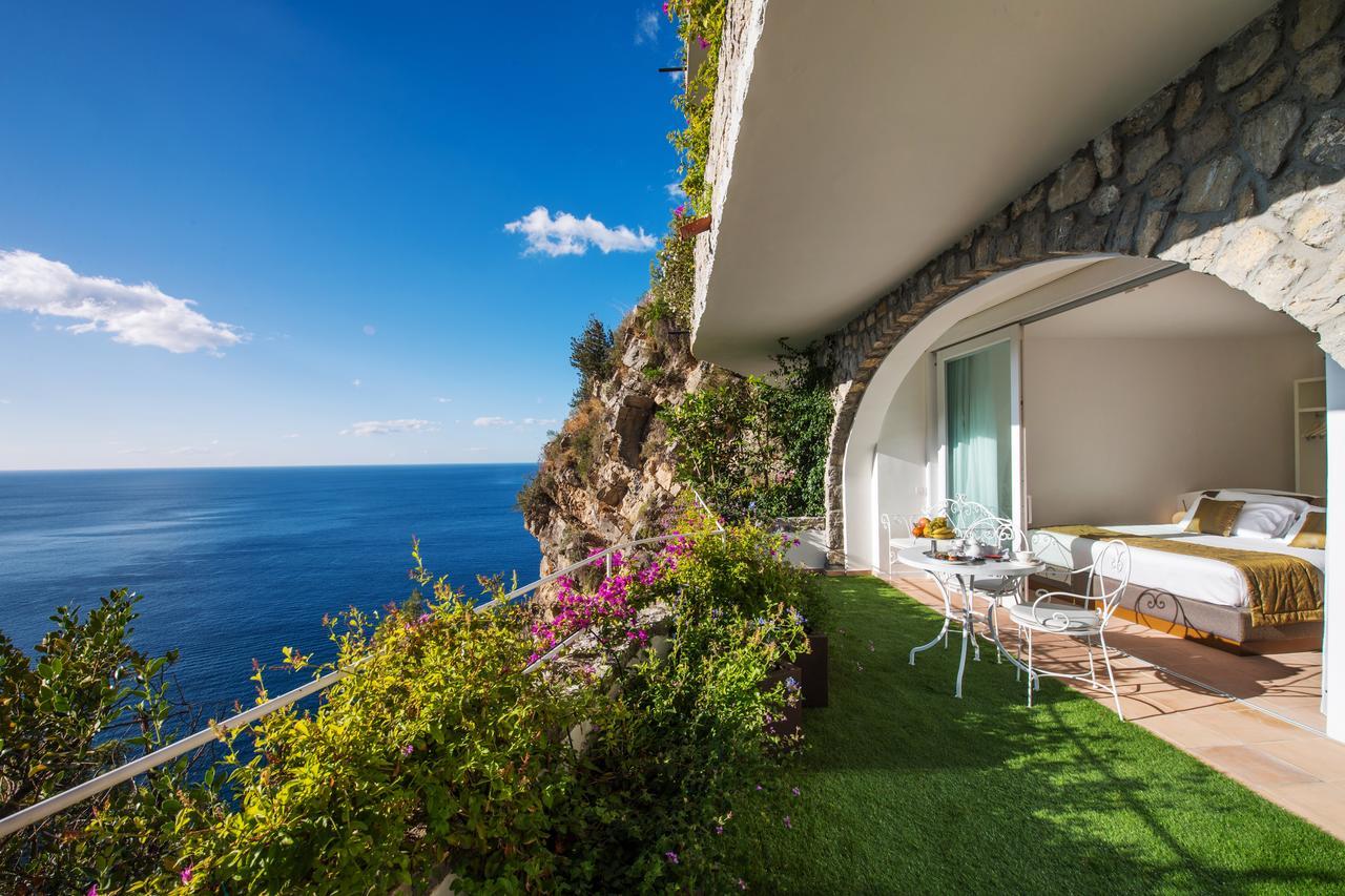 Hotel Piccolo Sant'Andrea Praiano Exteriör bild